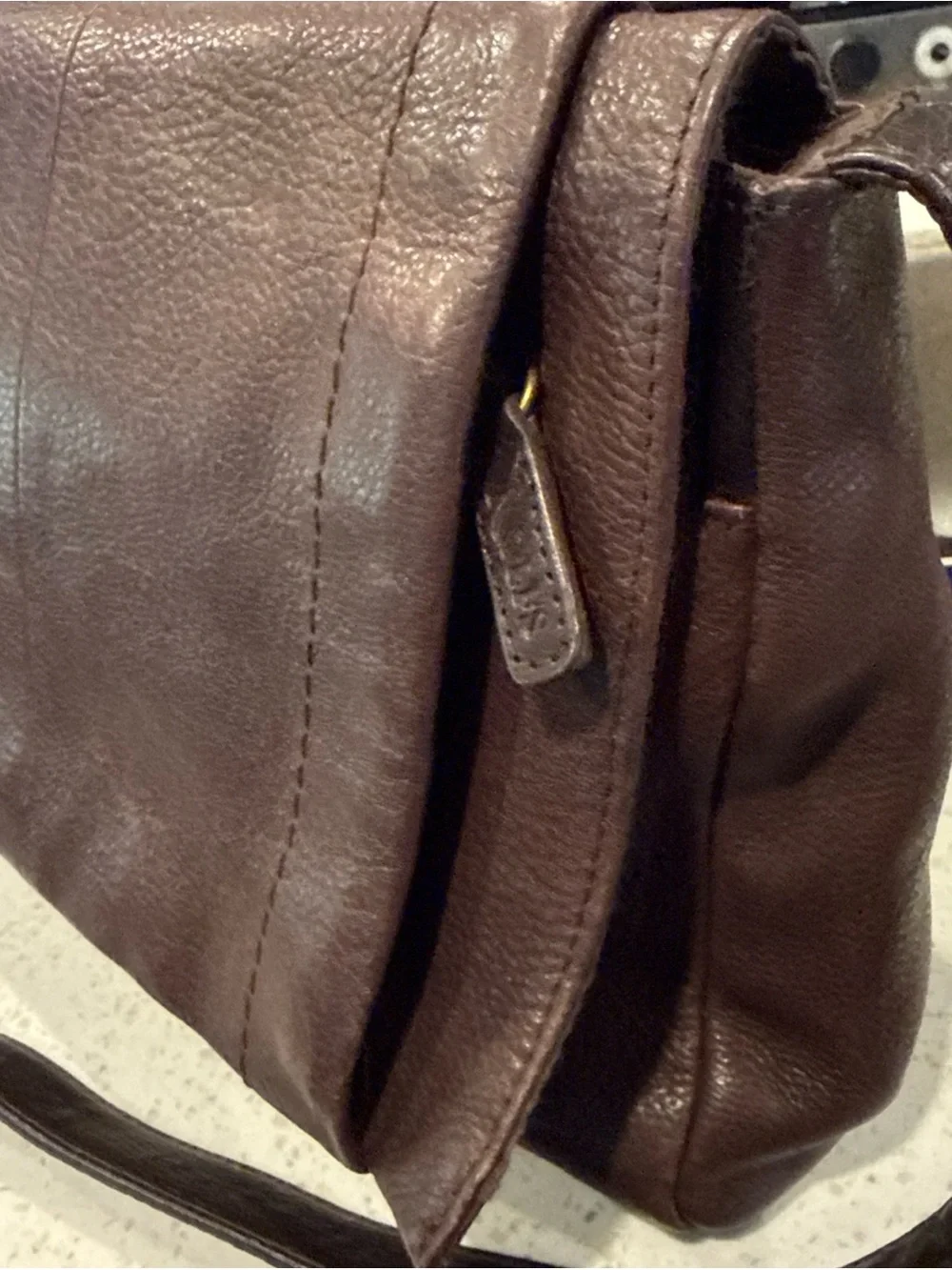 Rolf’s Leather Crossbody Bag in Dark Brown